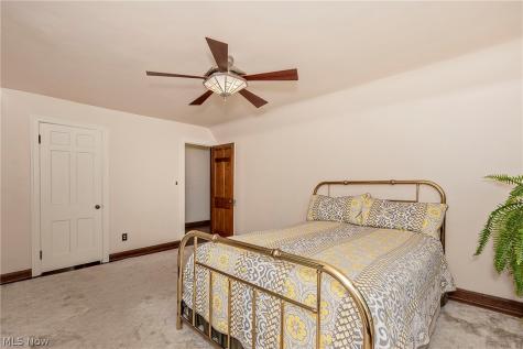 3306 Grenway Road Shaker Heights OH 44122