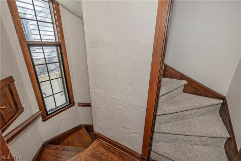 3306 Grenway Road Shaker Heights OH 44122