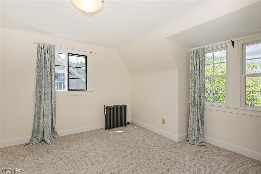 3306 Grenway Road Shaker Heights OH 44122