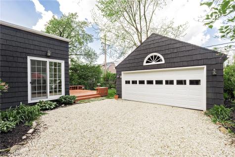 3306 Grenway Road Shaker Heights OH 44122