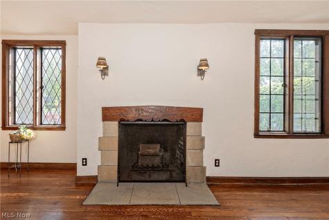 3306 Grenway Road Shaker Heights OH 44122