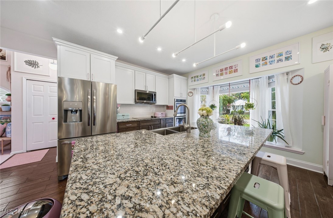 360 Kenilworth Road Bay Village OH 44140