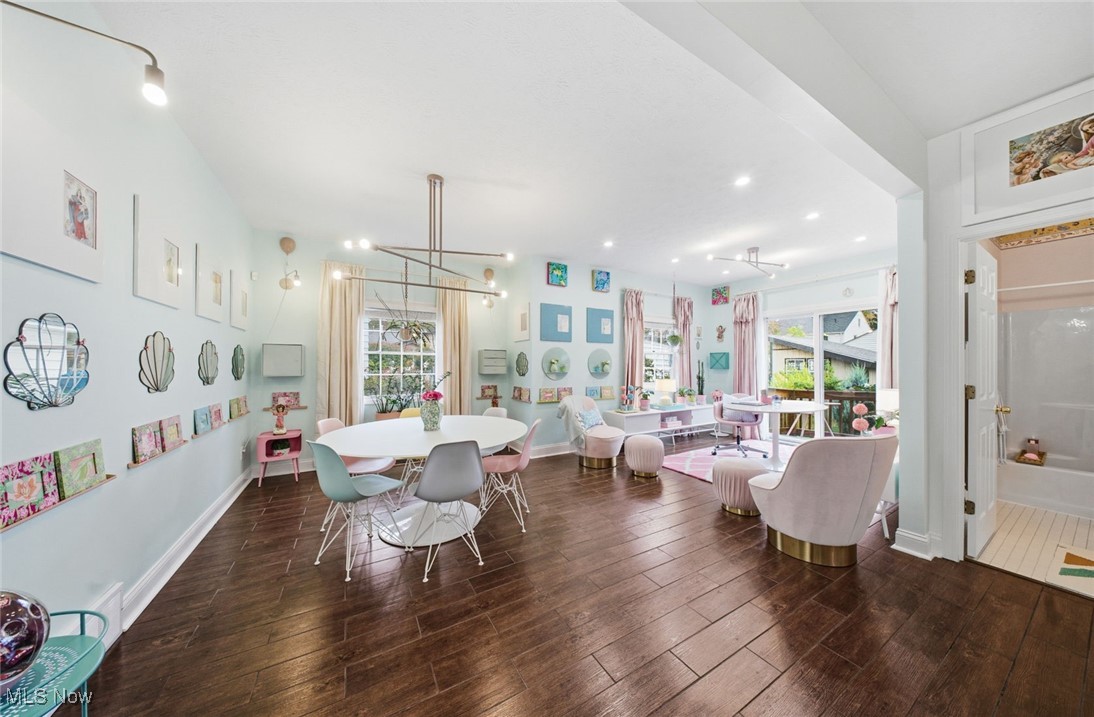 360 Kenilworth Road Bay Village OH 44140