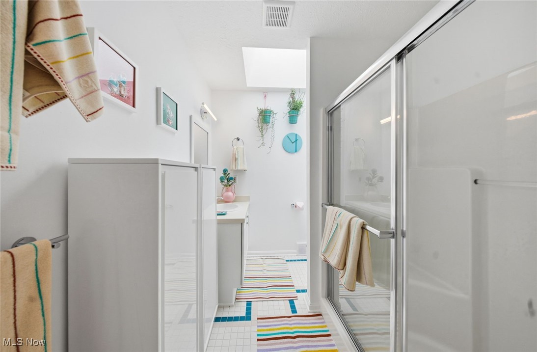 360 Kenilworth Road Bay Village OH 44140