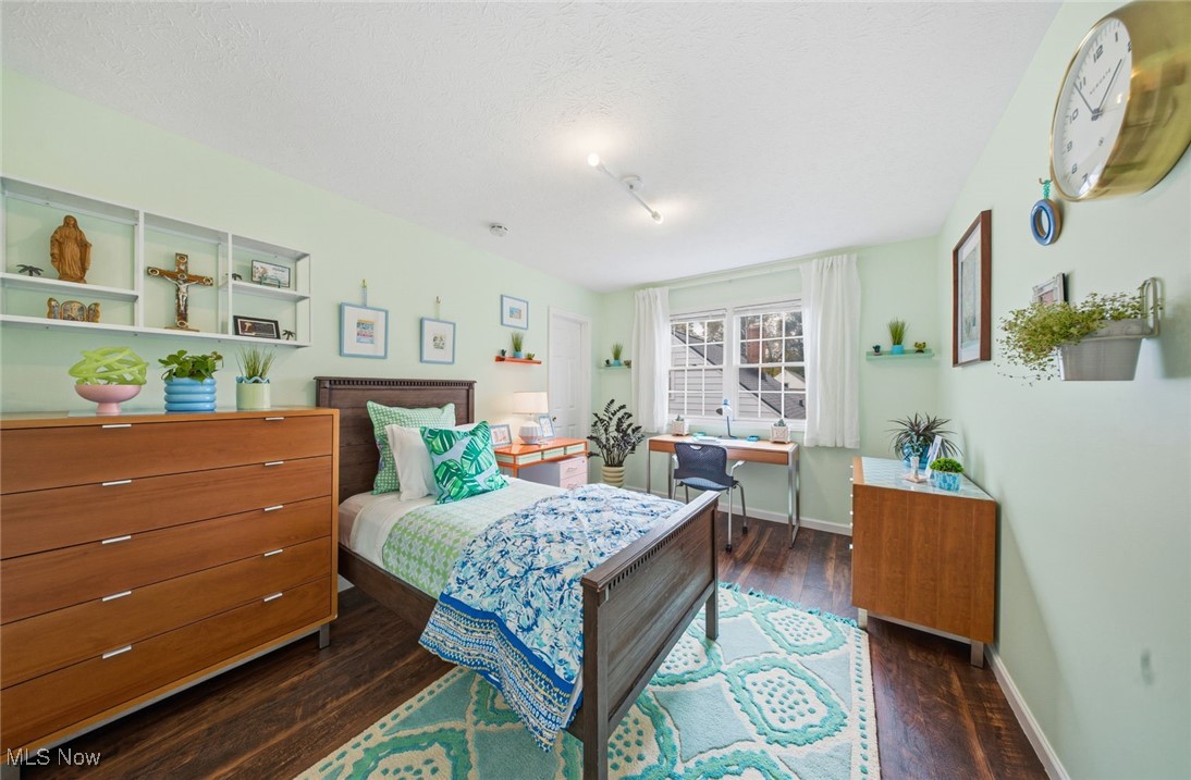 360 Kenilworth Road Bay Village OH 44140