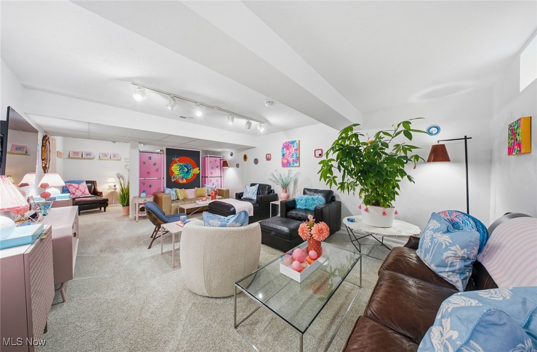 360 Kenilworth Road Bay Village OH 44140