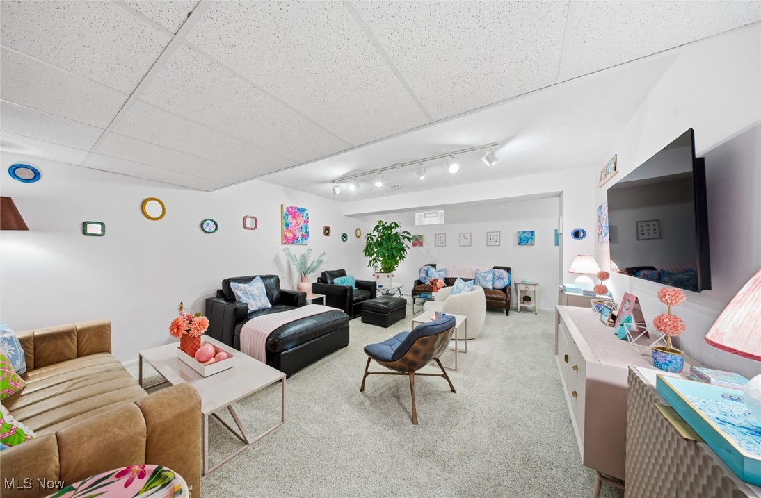 360 Kenilworth Road Bay Village OH 44140