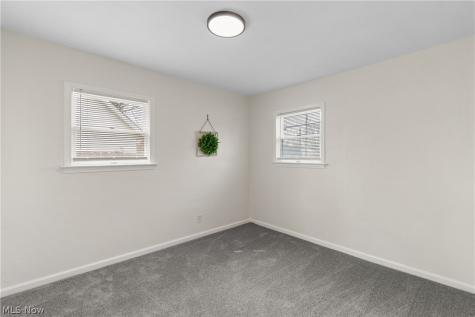 1153 Janis Avenue Akron OH 44314
