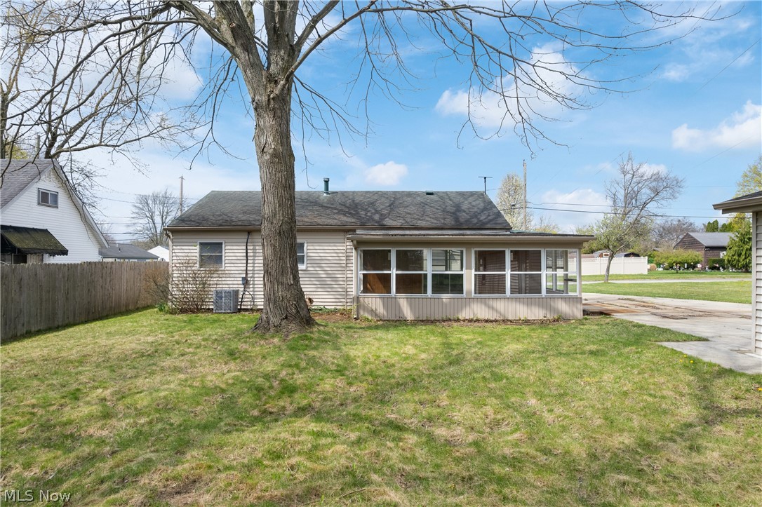 1153 Janis Avenue Akron OH 44314