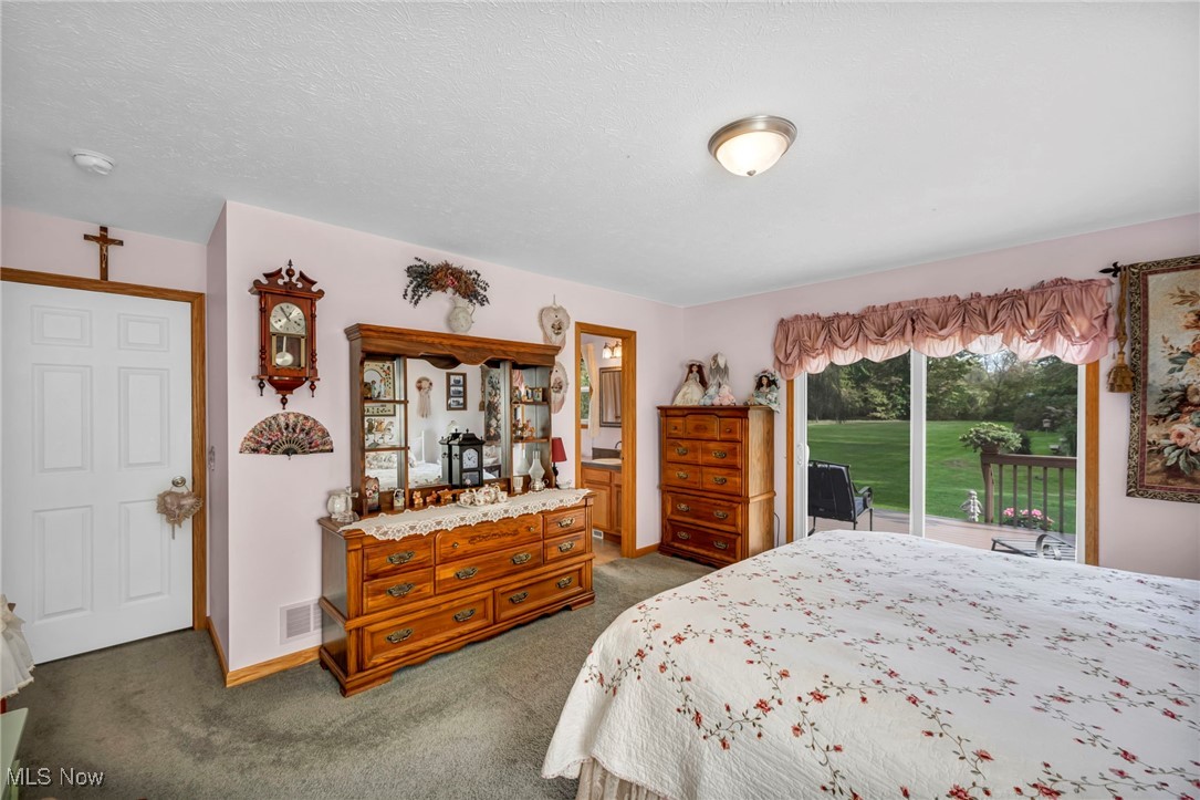 1073 Ashview Drive Madison OH 44057