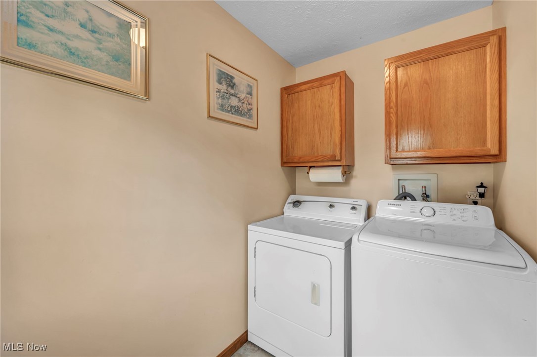 1073 Ashview Drive Madison OH 44057