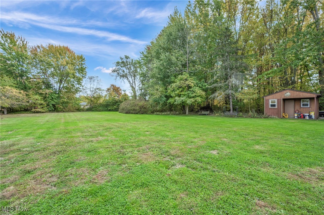 1073 Ashview Drive Madison OH 44057