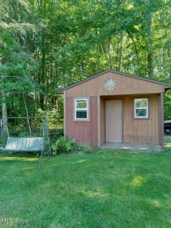 1073 Ashview Drive Madison OH 44057