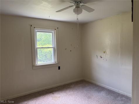2418 Hillstock Avenue Akron OH 44312