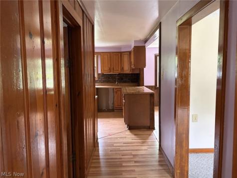 2418 Hillstock Avenue Akron OH 44312