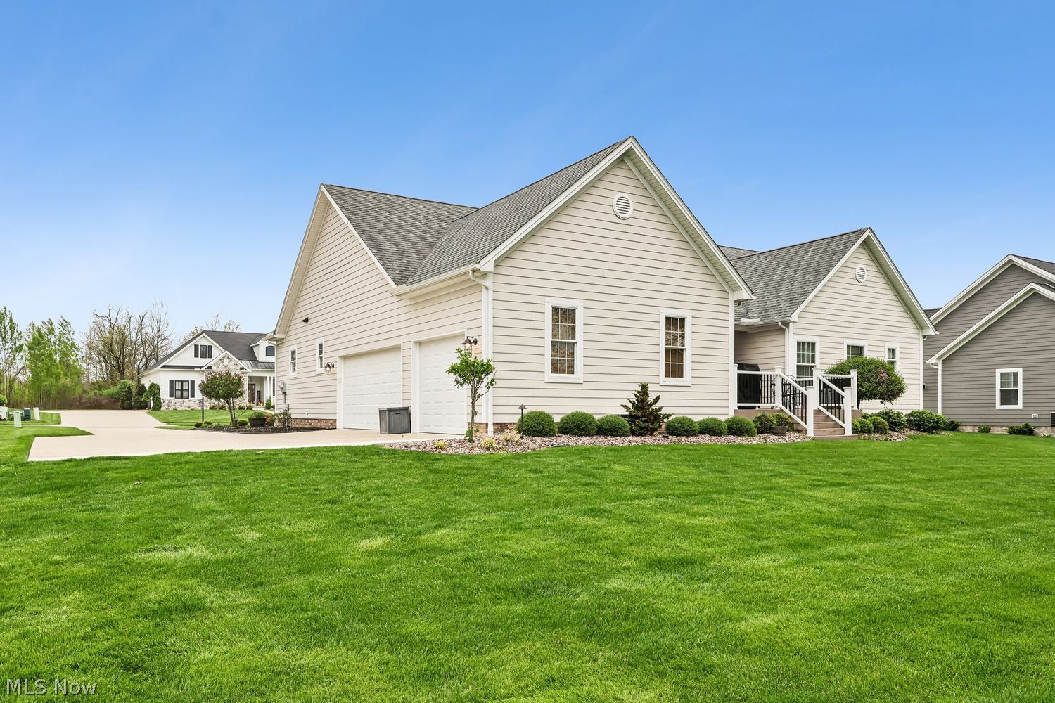3316 Chestnut Hill Youngstown OH 44514