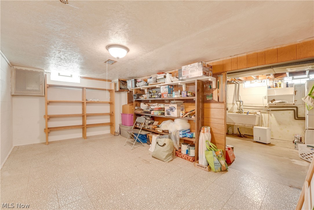 6430 Glenallen Avenue Solon OH 44139