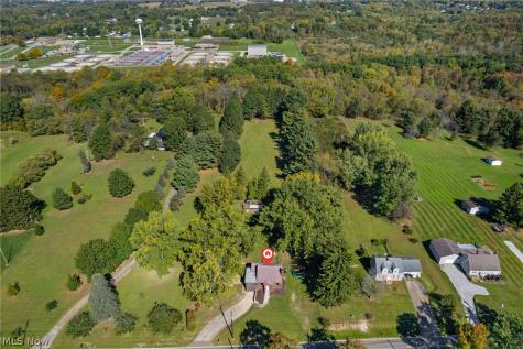 1415 Faircrest Street SE Canton OH 44707