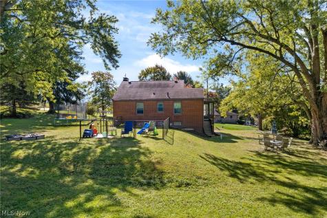 1415 Faircrest Street SE Canton OH 44707