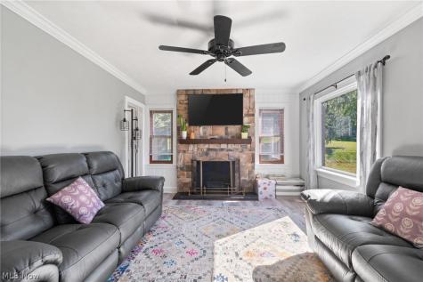 1415 Faircrest Street SE Canton OH 44707