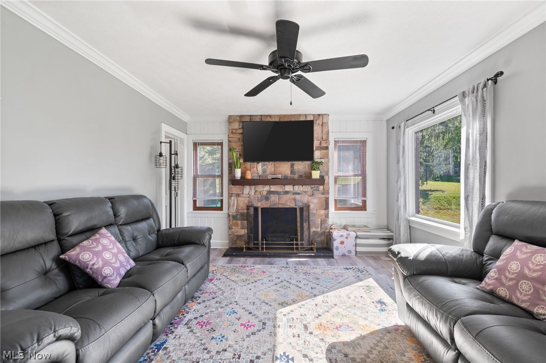 1415 Faircrest Street SE Canton OH 44707