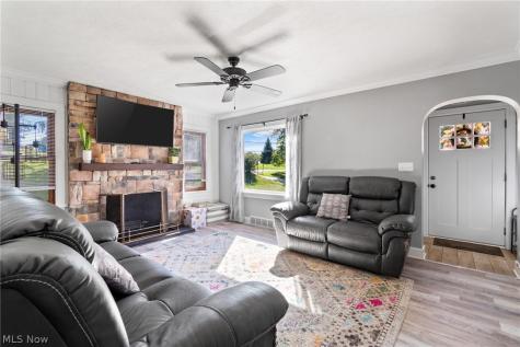 1415 Faircrest Street SE Canton OH 44707