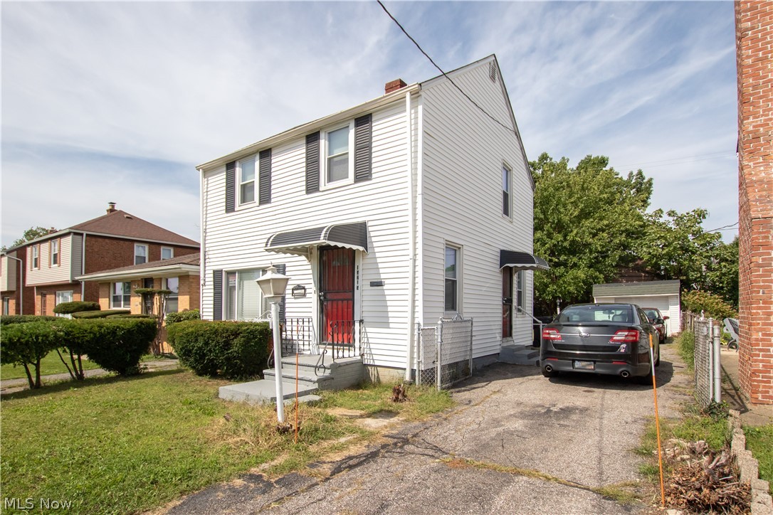 15715 Glendale Avenue Cleveland OH 44128