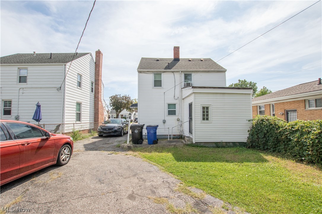 15715 Glendale Avenue Cleveland OH 44128
