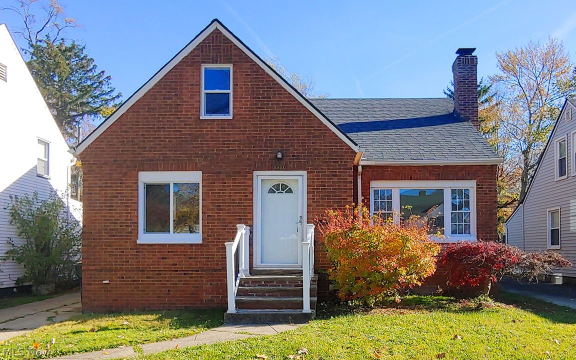 1901 Staunton Road Cleveland Heights OH 44118