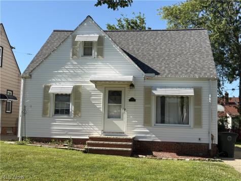 7318 Ira Avenue Brooklyn OH 44144