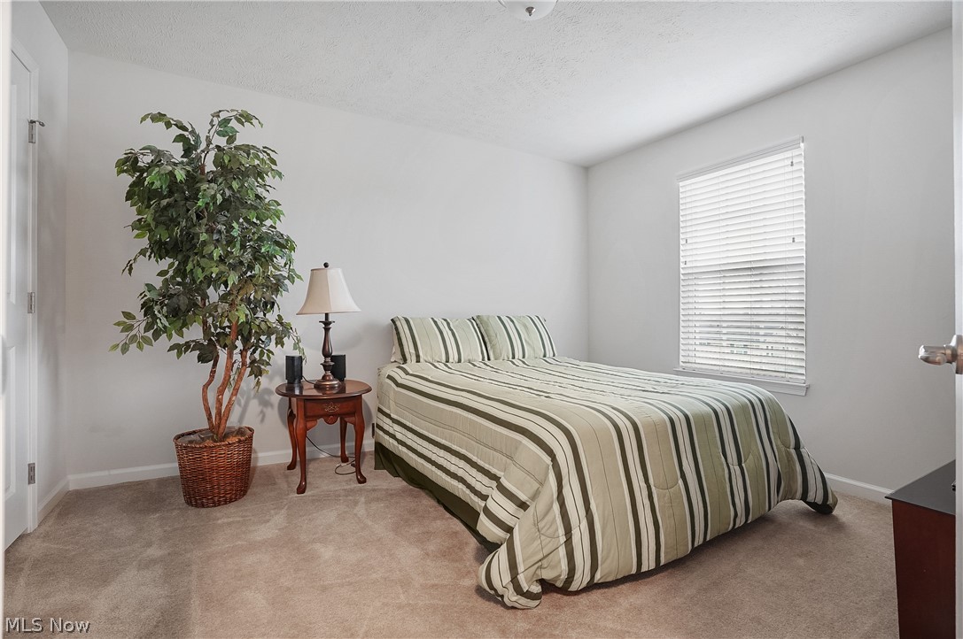 4431 Babylon Avenue SW Massillon OH 44646