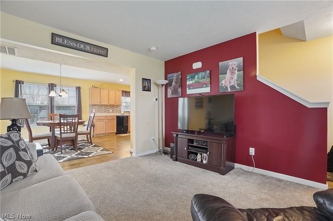4431 Babylon Avenue SW Massillon OH 44646