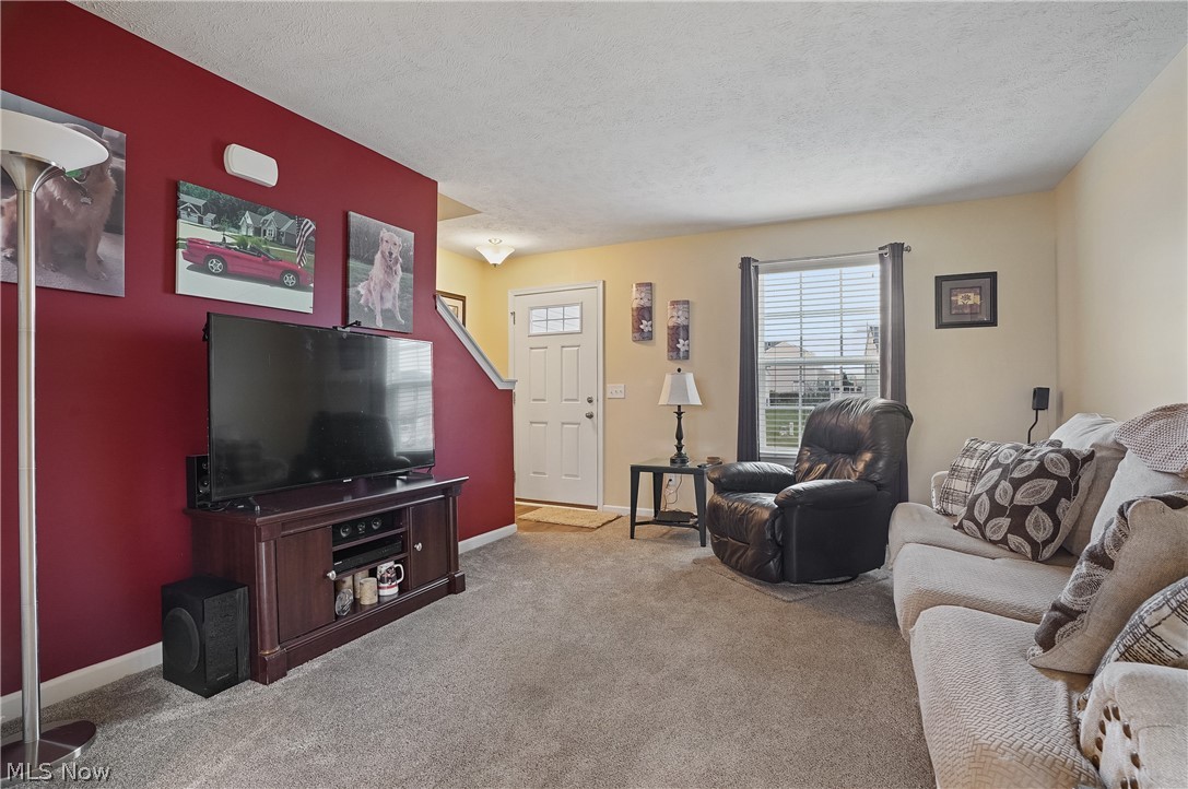4431 Babylon Avenue SW Massillon OH 44646