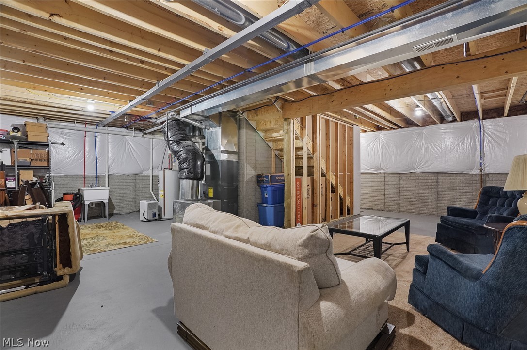 4431 Babylon Avenue SW Massillon OH 44646
