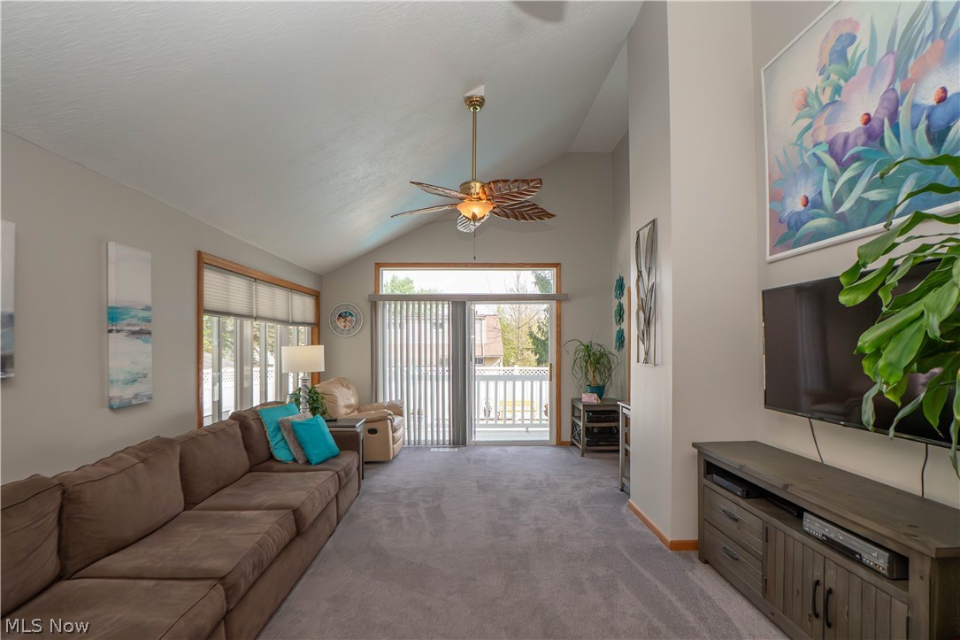 2139 Daniels Avenue Akron OH 44312