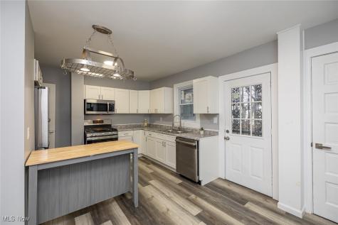 1181 E 114th Street Cleveland OH 44108