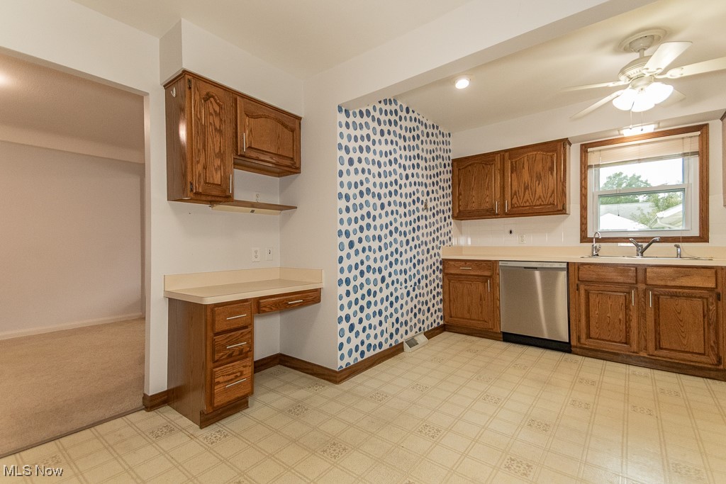 1656 Lyndhurst Road Lyndhurst OH 44124