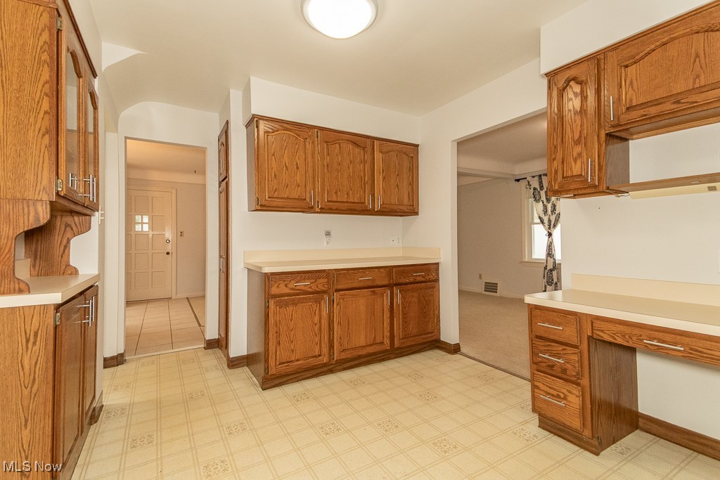 1656 Lyndhurst Road Lyndhurst OH 44124