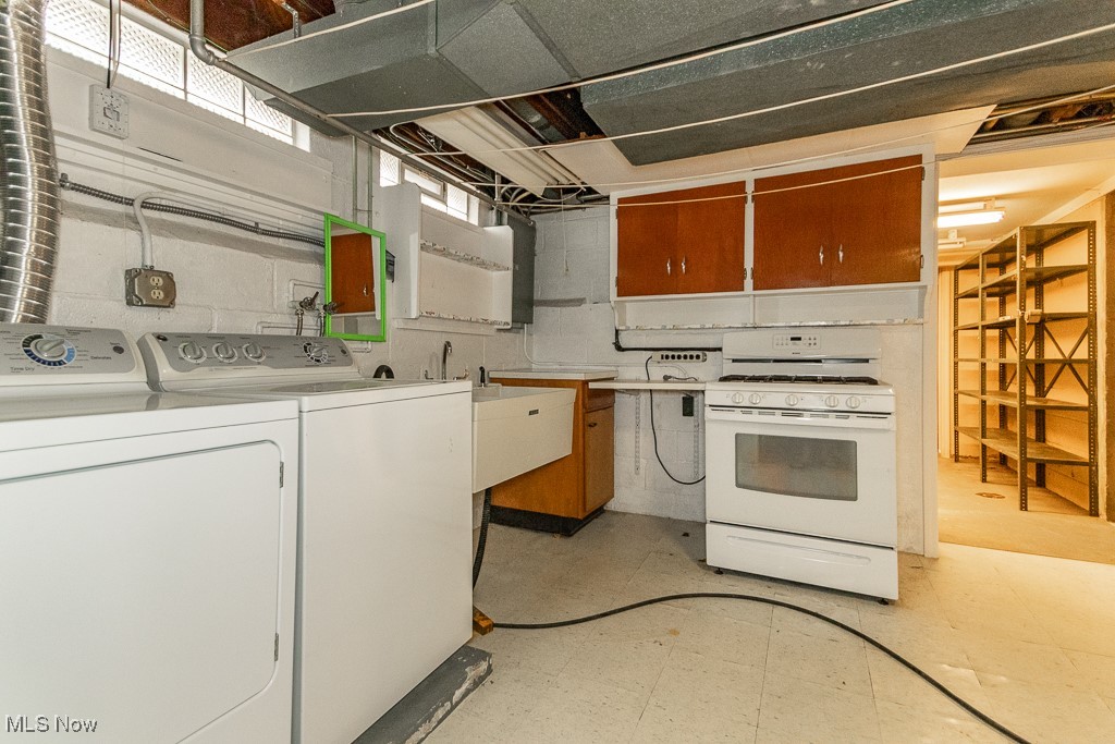 1656 Lyndhurst Road Lyndhurst OH 44124
