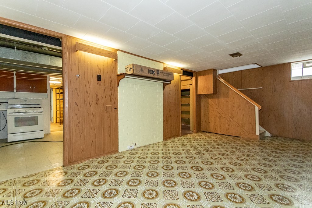1656 Lyndhurst Road Lyndhurst OH 44124