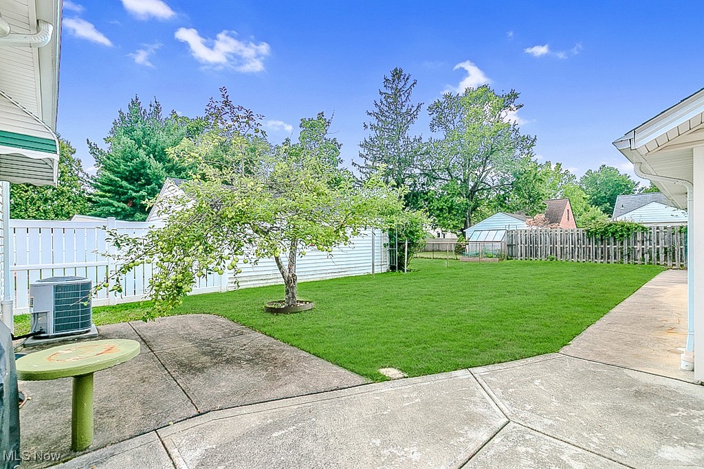 1656 Lyndhurst Road Lyndhurst OH 44124