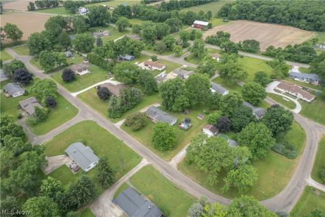 6125 Coyla Avenue NW Canal Fulton OH 44614