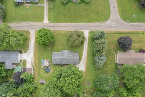 6125 Coyla Avenue NW Canal Fulton OH 44614