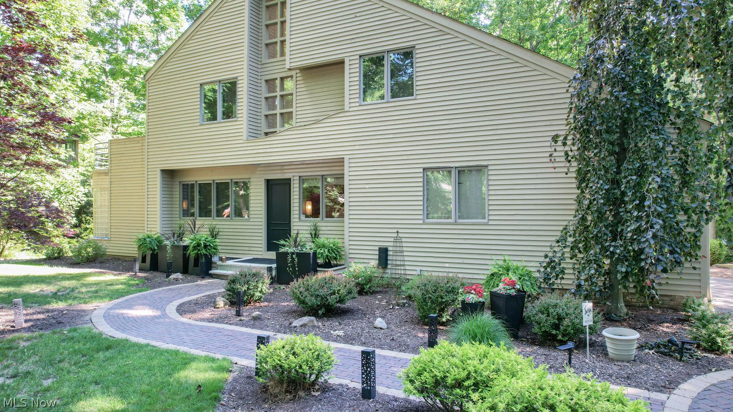 3322 Hardwood Hollow Road Medina OH 44256