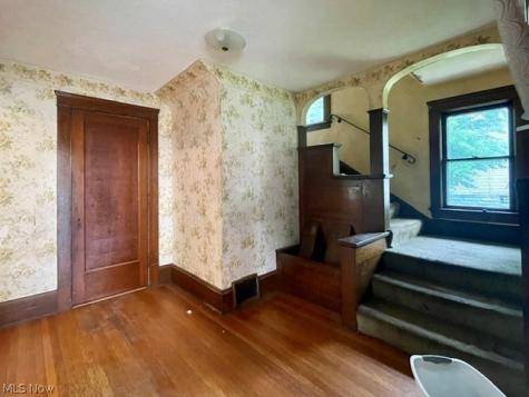 3890 W 34th Street Cleveland OH 44109