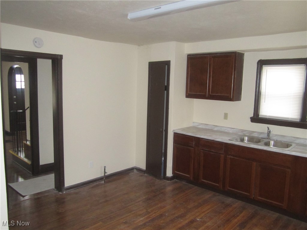 13303 Rexwood Avenue Cleveland OH 44105