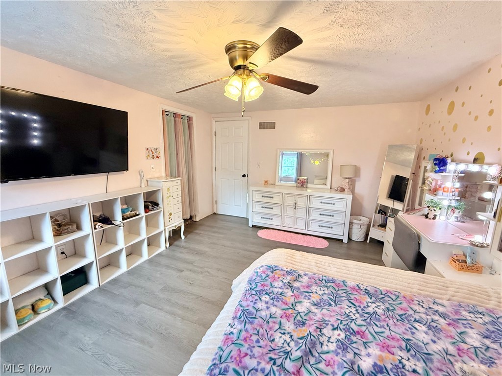 151 Powells Lane Wintersville OH 43953
