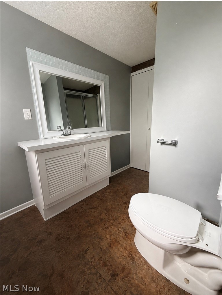 151 Powells Lane Wintersville OH 43953