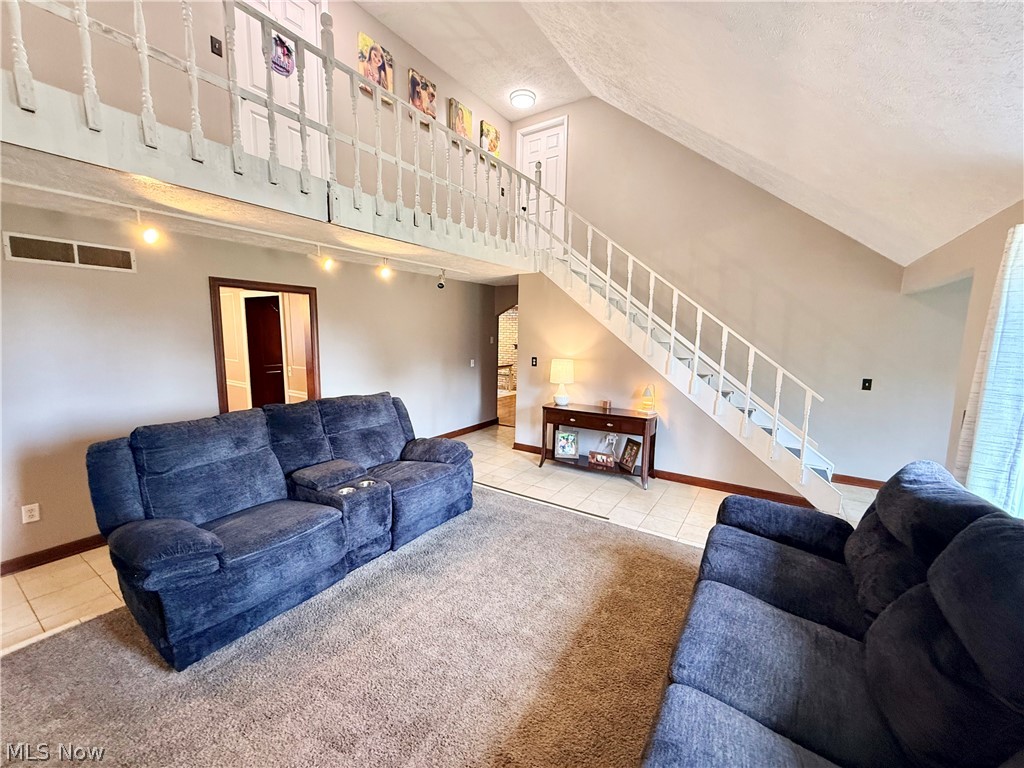 151 Powells Lane Wintersville OH 43953