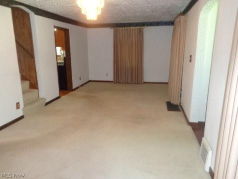4455 Root Road North Olmsted OH 44070